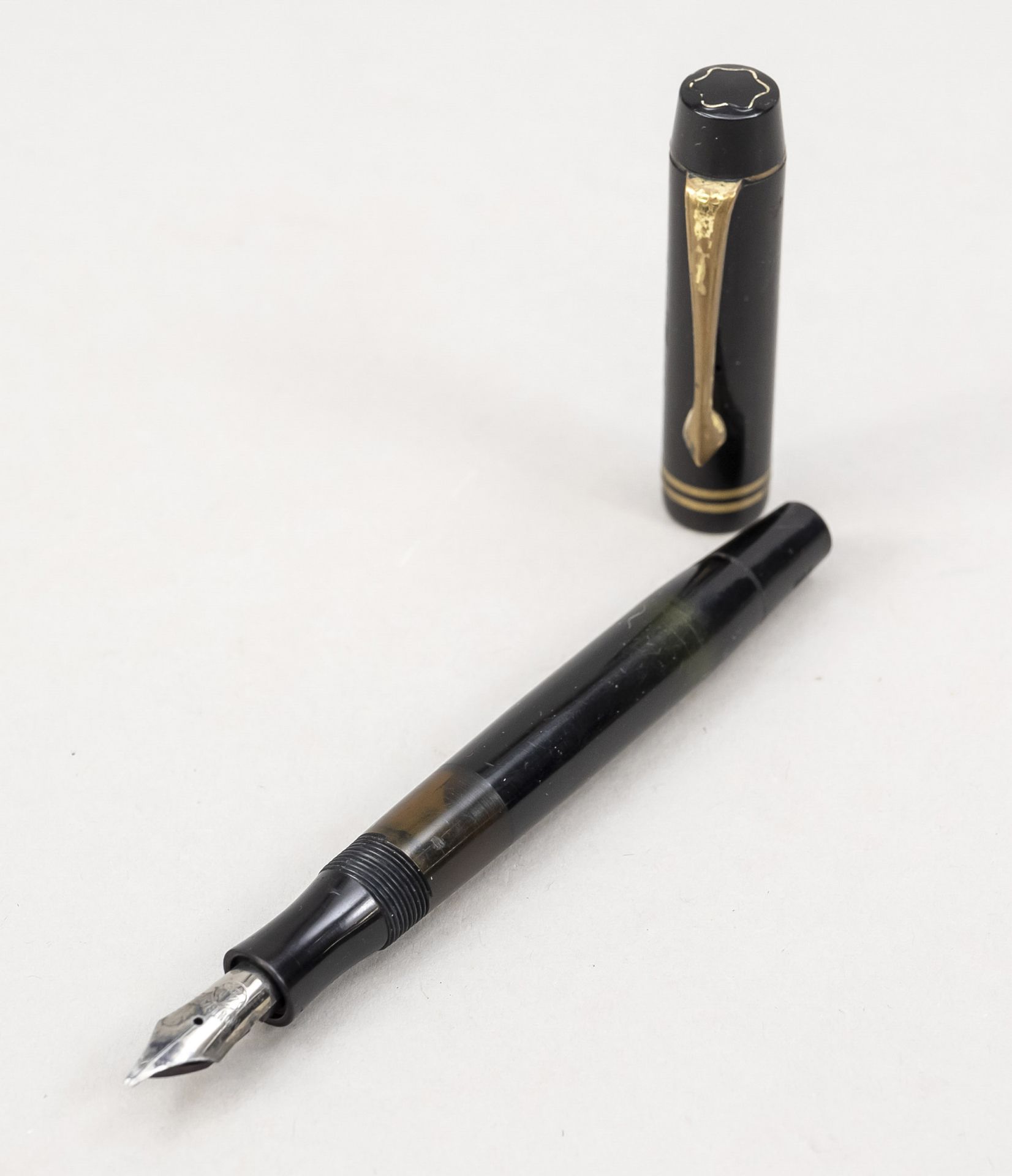 Montblanc Meisterstück, piston fountain pen late 1930s/1940s, model 334 1/2, black celluloid,