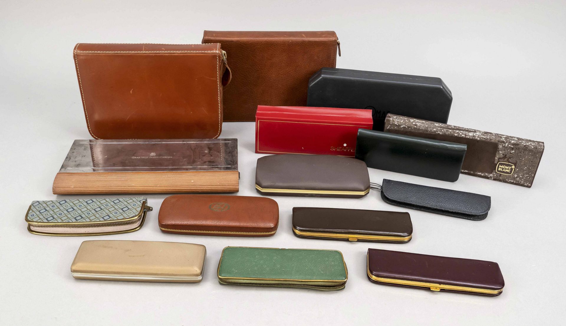 mixed lot of cases for writing instruments, 20th century, different sizes and shapes, partly