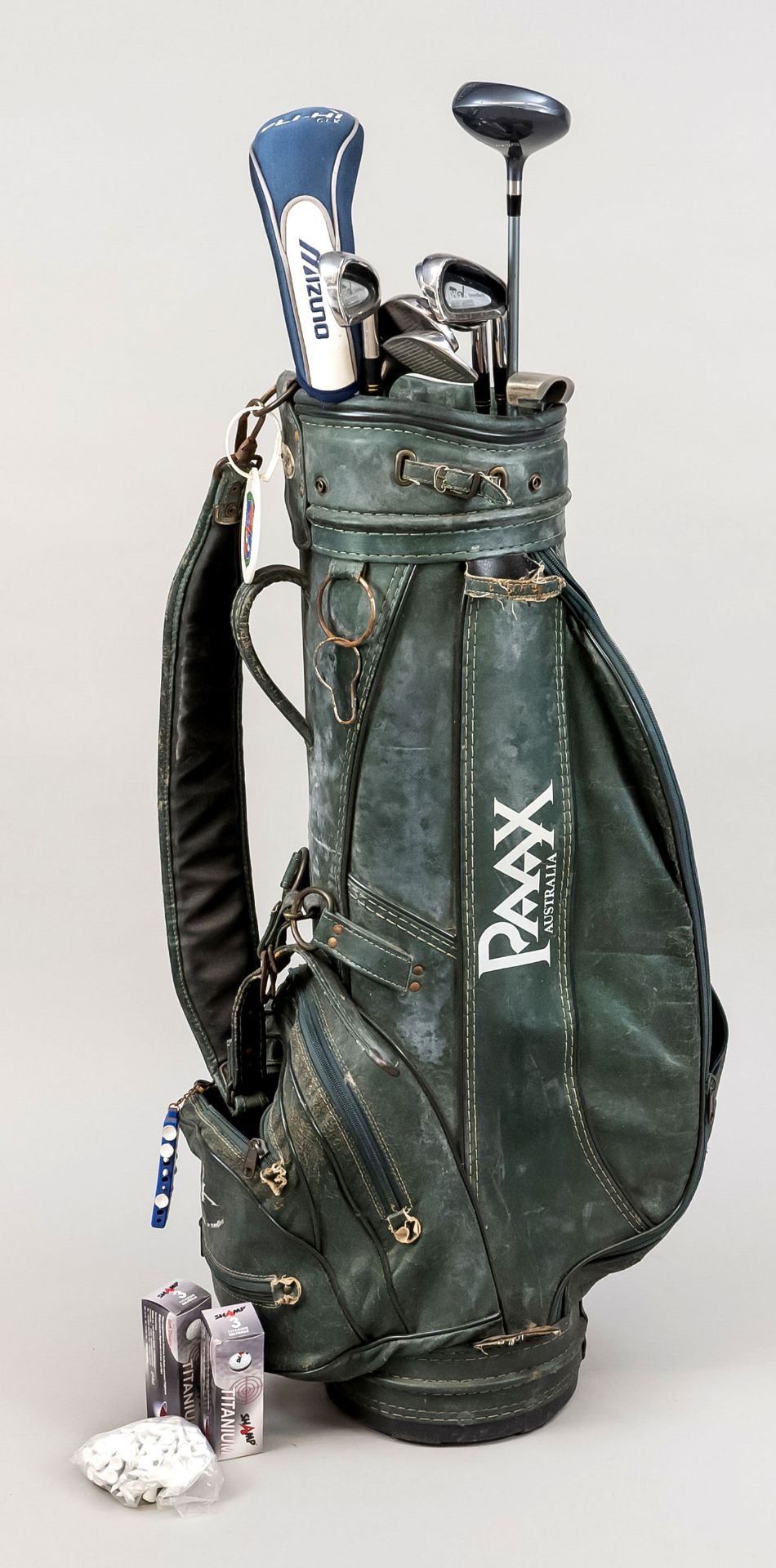 Golfbag mit 8 Schlägern, Tasch