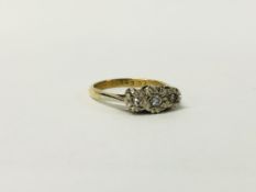 A 9CT GOLD THREE STONE DIAMOND RING - SIZE J/K