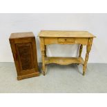 AN ANTIQUE WAXED PINE SINGLE DRAWER WASH STAND - W 89CM. D 42CM. H 77CM.