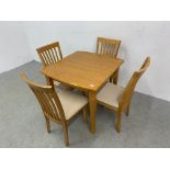 A MODERN BEECHWOOD DINING SET COMPRISING EXTENDING DINING TABLE AND FOUR DINING CHAIRS (TABLE 90 X