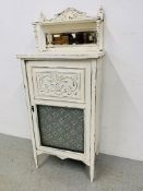 A WHITE PAINTED SHABBY CHIC EDWARDIAN CABINET, SHELVED INTERIOR, MIRRORED UPSTAND,