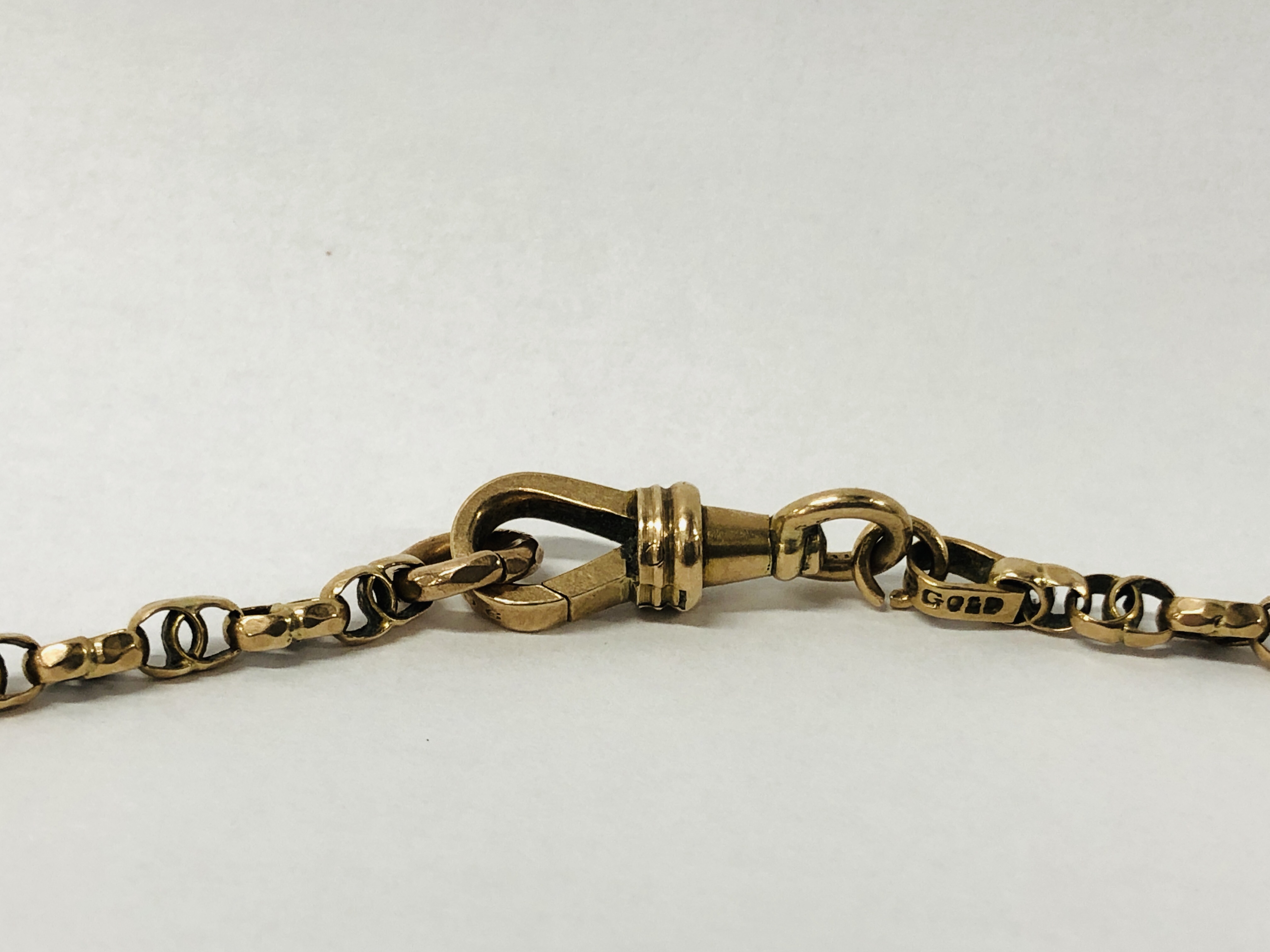 A FANCY LINK WATCH CHAIN MARKED 9 CT - Image 3 of 6