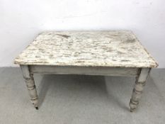 AN ANTIQUE PINE KITCHEN TABLE, TURNED LEGS, SINGLE DRAWER TO END, PAINTED SHABBY CHIC FINISH,