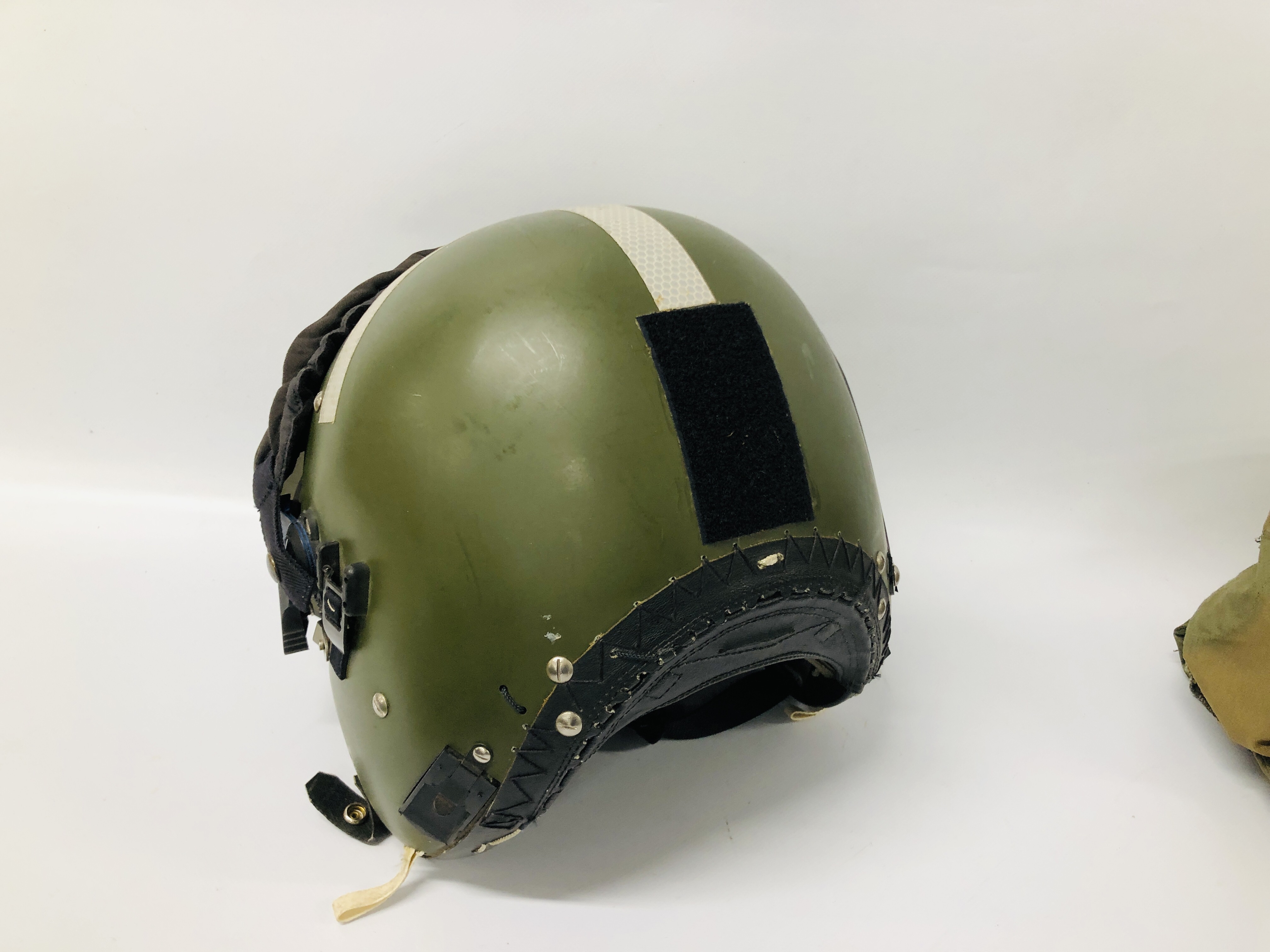 A FIGHTER PILOT'S HELMET ALONG WITH OXYGEN REGULATOR AND THREE SETS OF FLYING COVERALLS (FOR - Image 4 of 13