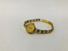 A LADIES 9CT GOLD CASED SOLVIL ET TITUS WRIST WATCH ON 9CT GOLD BRACELET