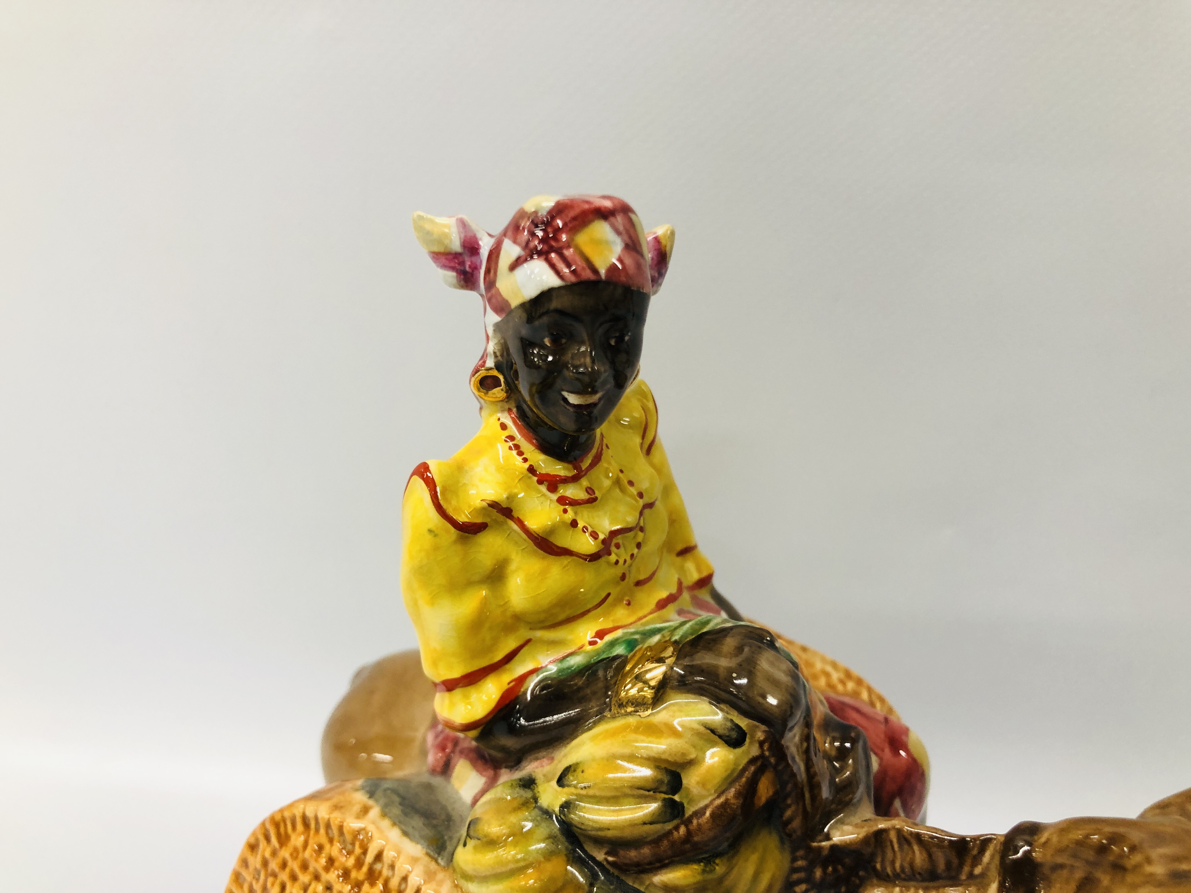 BESWICK "SUSIE JAMAICA" FIGURE ALONG WITH A MINIATURE BESWICK BENEAGLES WHISKY DECANTER (EMPTY) - Image 7 of 13