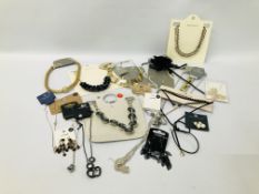 MIXED SELECTION OF NEW / OLD STOCK JEWELLERY