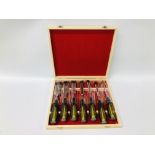 BOXED SET OF DELUXE WOOD CHISELS.