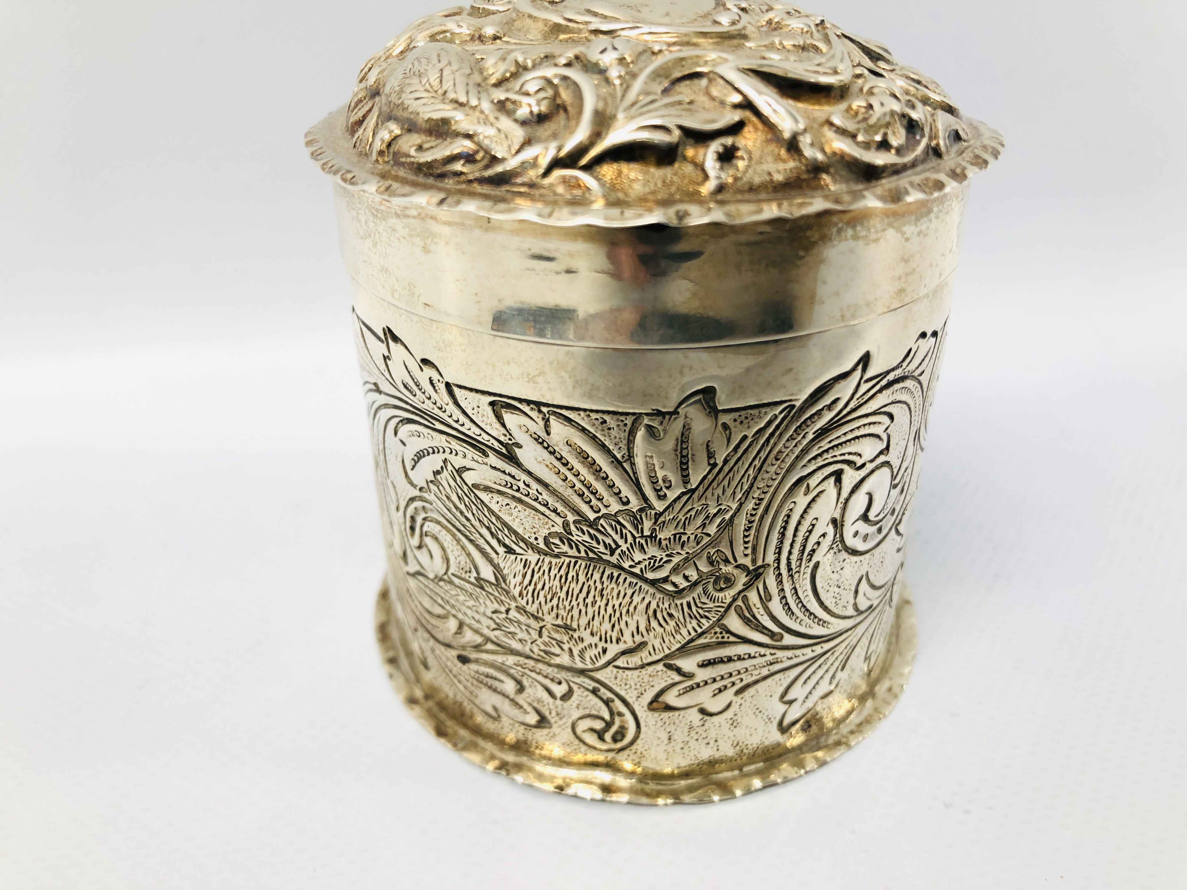 A VICTORIAN SILVER CYLINDRICAL BOX AND COVER DECORATED WITH BIRD LONDON 1888, WILLIAM COMINS - H 8. - Image 6 of 21