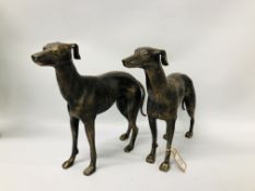 (R) PAIR CAST GREYHOUND FIGURES