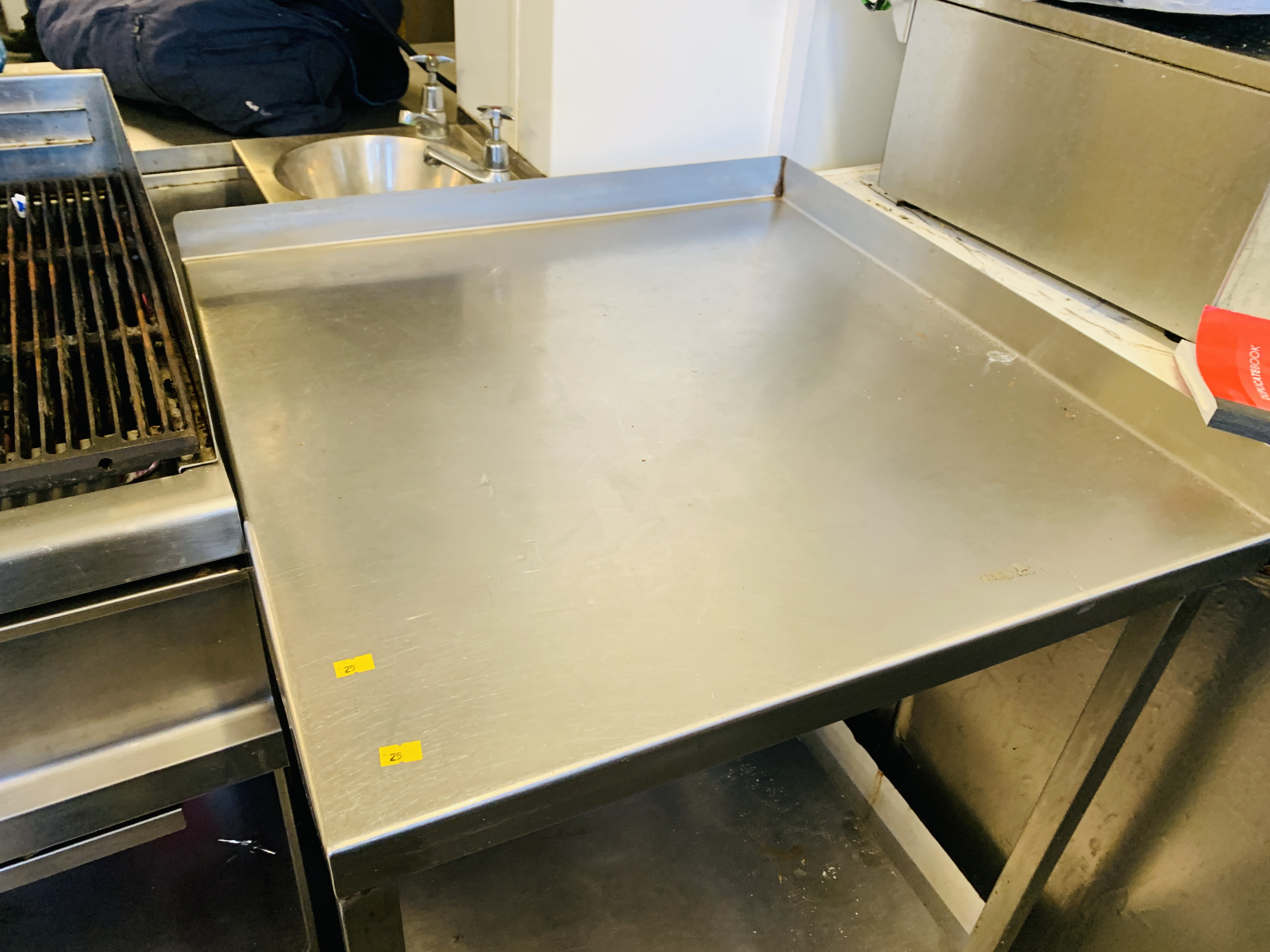 2 X STAINLESS STEEL TWO TIER CORNER CATERING PREPARATION TABLE - W 70CM. D 70CM. - Image 5 of 6