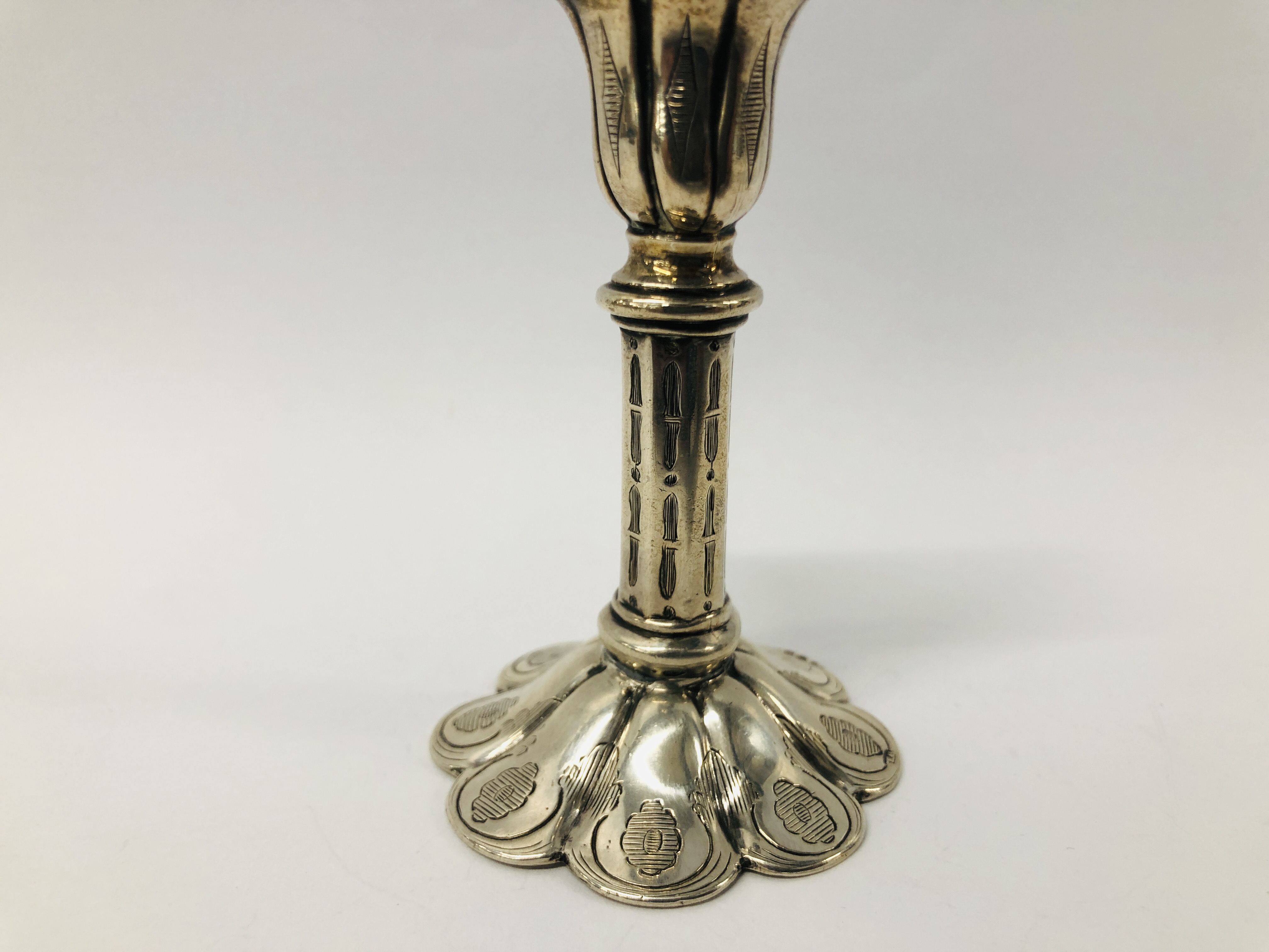 A VICTORIAN SILVER TAPER STICK ON A PETAL BASE LONDON 1853, WILLIAM SMILY H 8.5CM. - Image 3 of 13