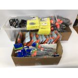 AN EXTENSIVE COLLECTION OF PACKED AS NEW FISHING AND CRABBING ACCESSORIES TO INCLUDE APPROXIMATELY