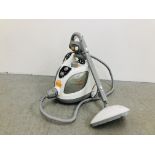 A VAXHOME PRO STEAM AND DETERGENT CARPET CLEANER - SOLD AS SEEN.