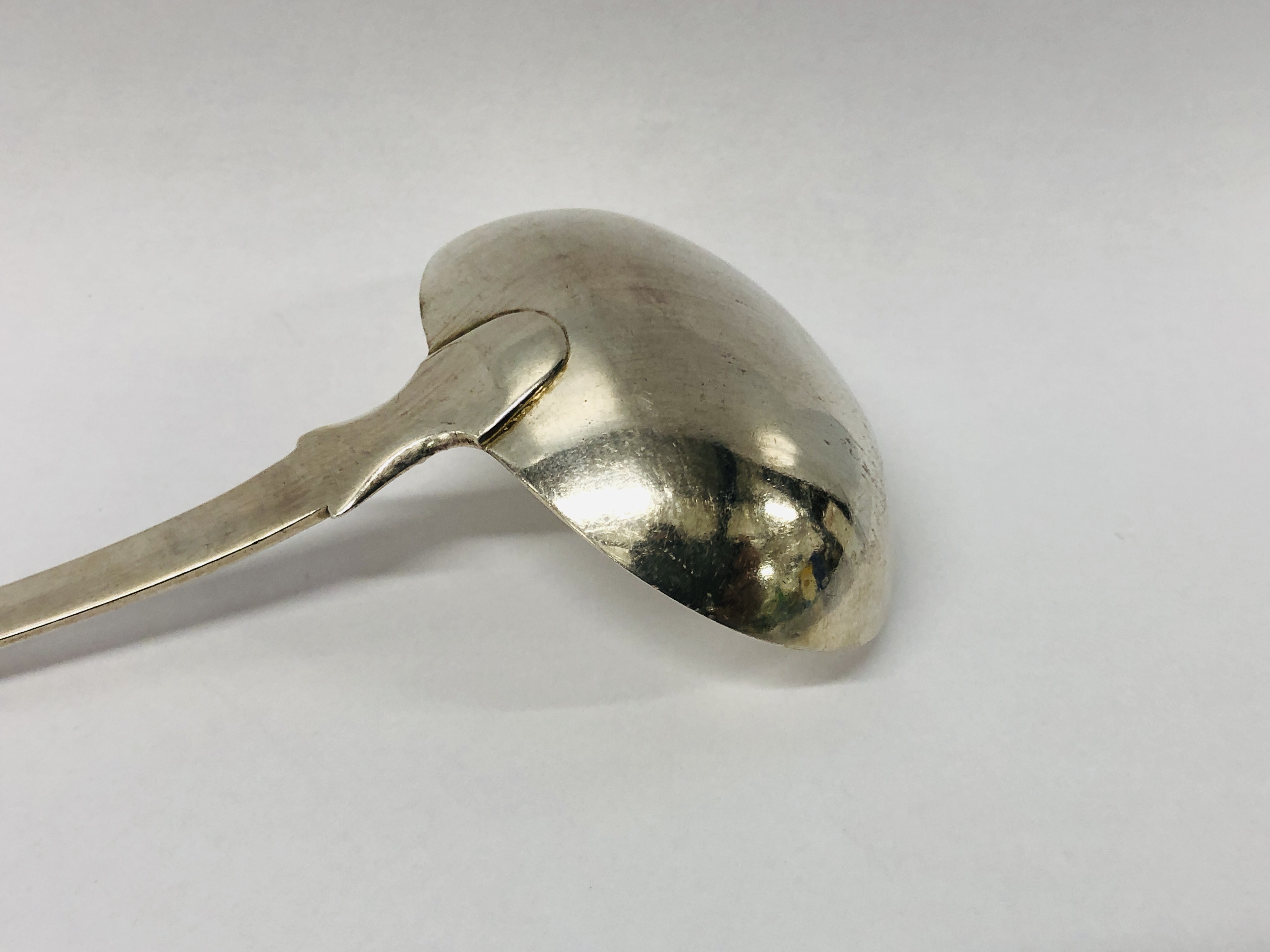 A PAIR OF SILVER SAUCE LADLES EXETER 1836, WILLIAM ROWLINGS SOBEY. - Image 17 of 18