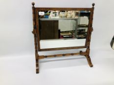 VINTAGE DRESSING MIRROR WITH TURNED SUPPORTS.