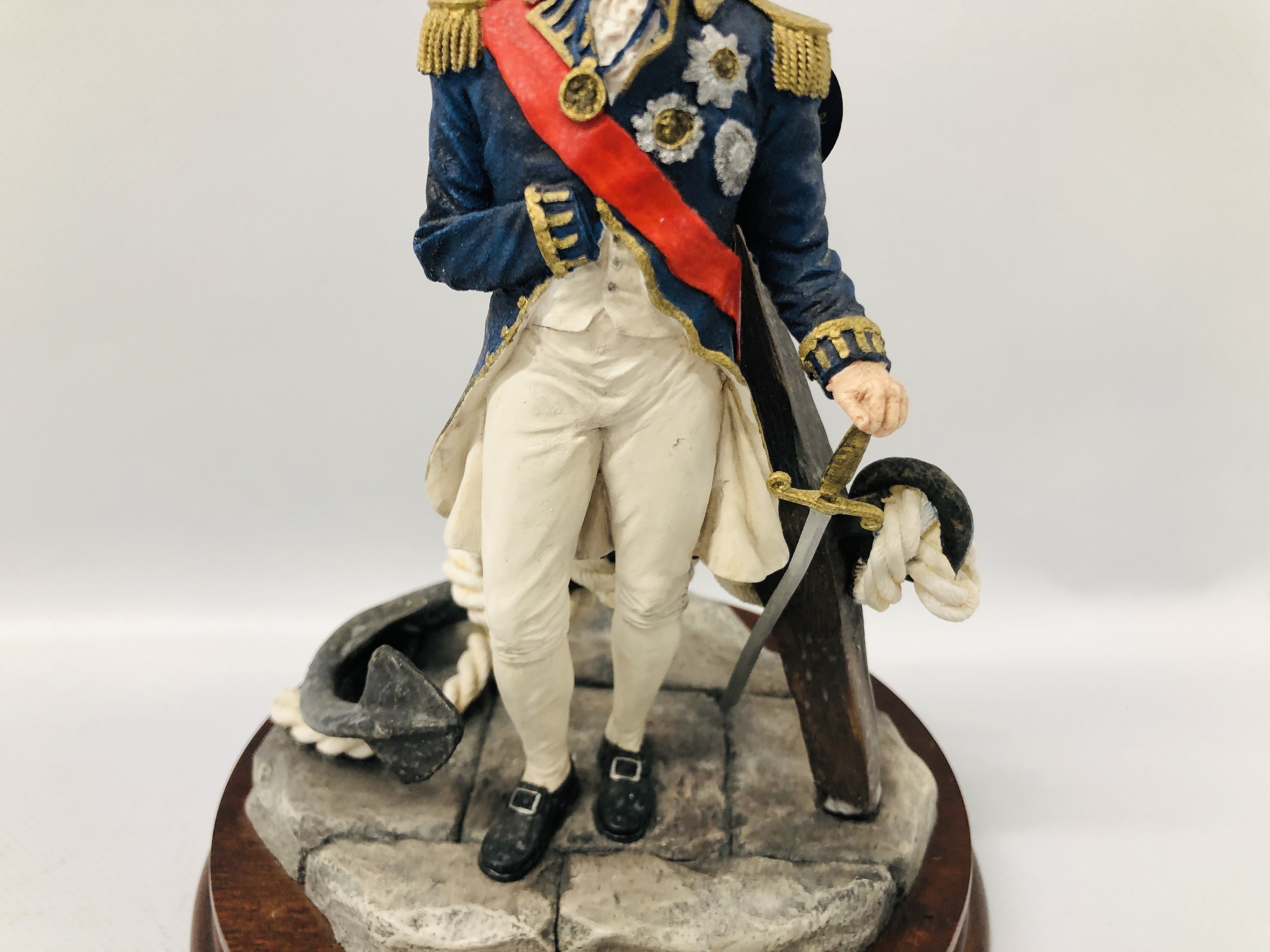 BORDER FINE ARTS LIMITED EDITION SCULPTURE 118 / 500 "ADMIRAL LORD NELSON" ALONG WITH ORIGINAL BOX - Image 3 of 12