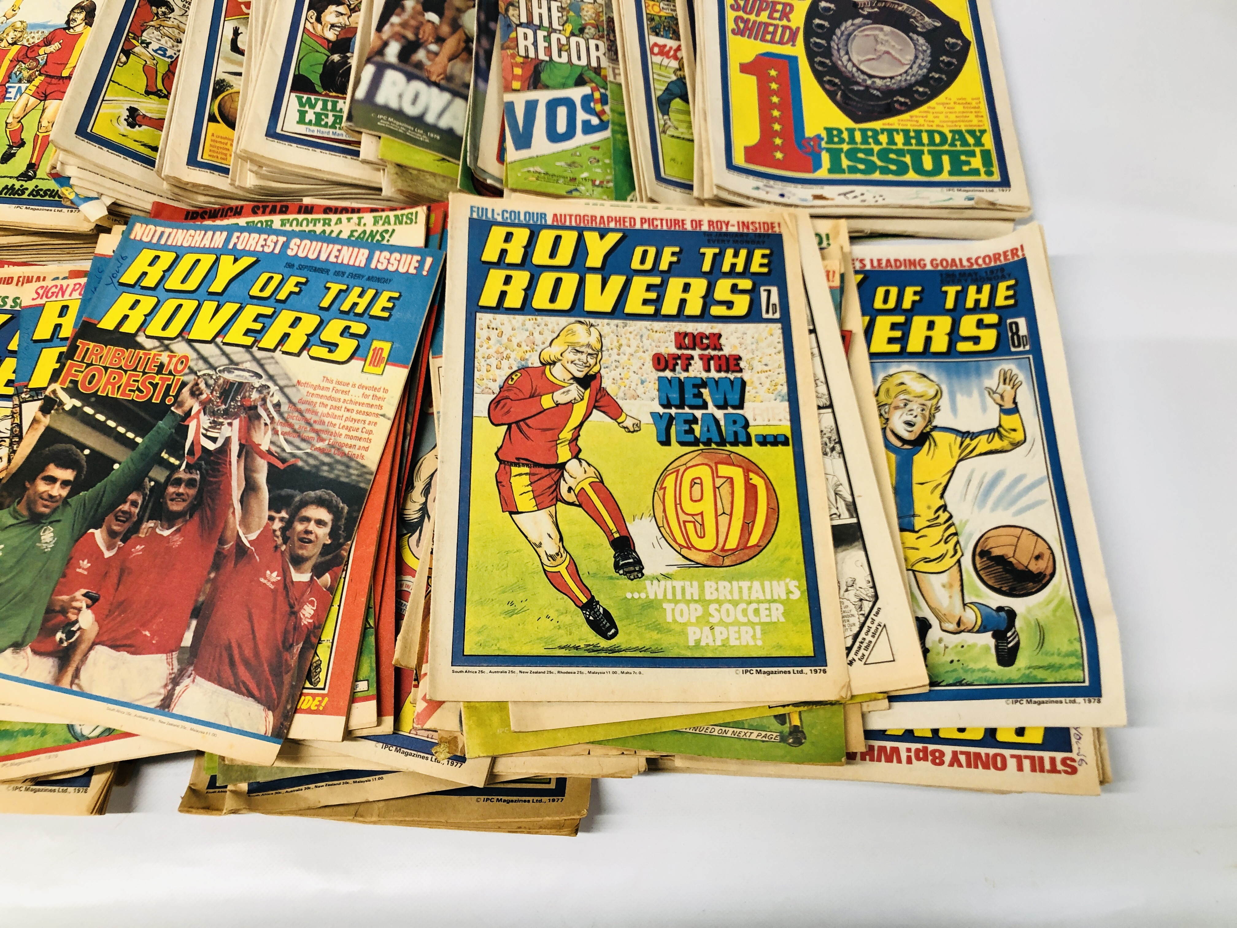 COLLECTION OF VINTAGE MAGAZINES TO INCLUDE MAINLY "ROY OF THE ROVERS" ETC. - Image 5 of 5