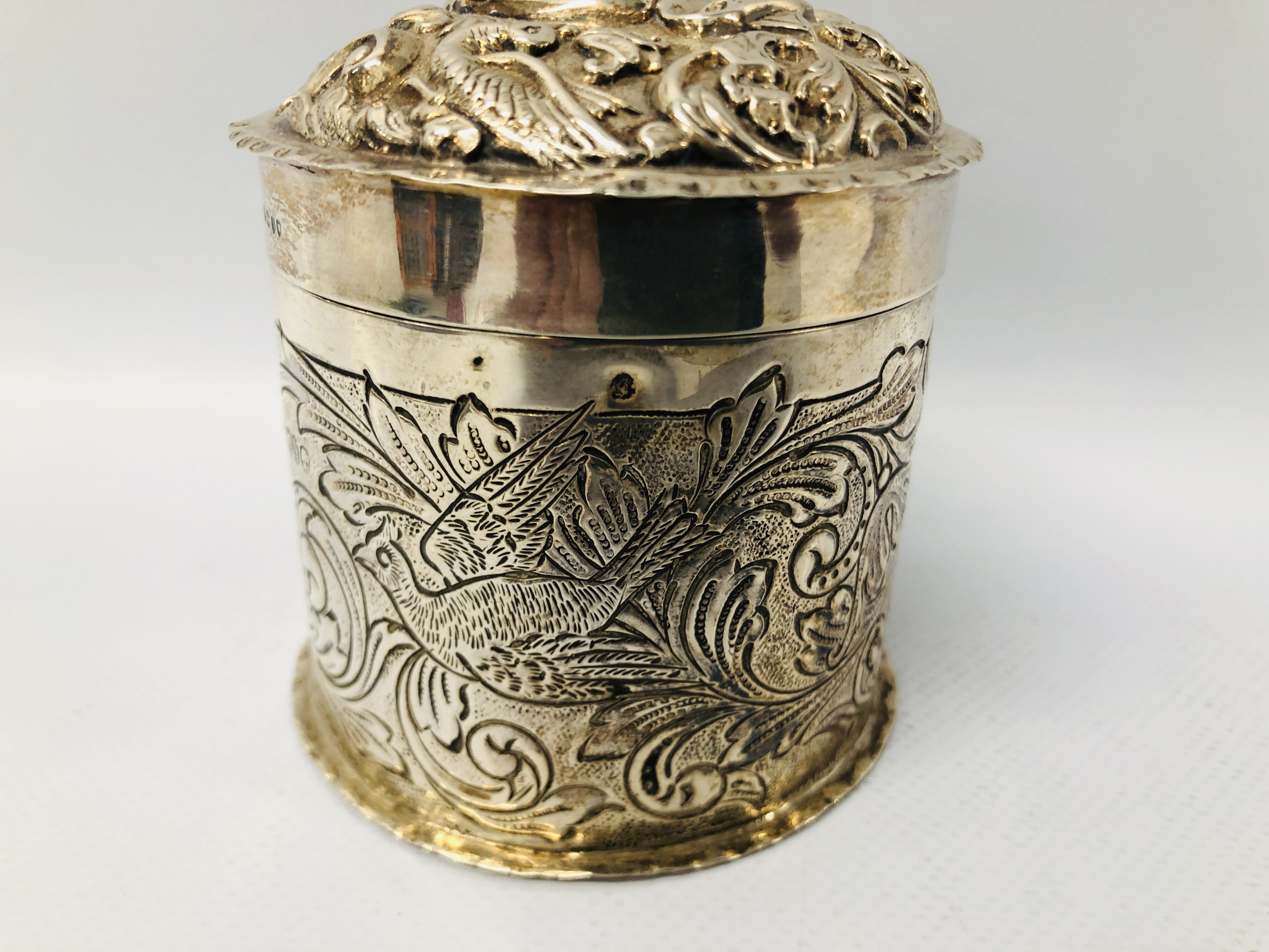 A VICTORIAN SILVER CYLINDRICAL BOX AND COVER DECORATED WITH BIRD LONDON 1888, WILLIAM COMINS - H 8. - Image 11 of 21