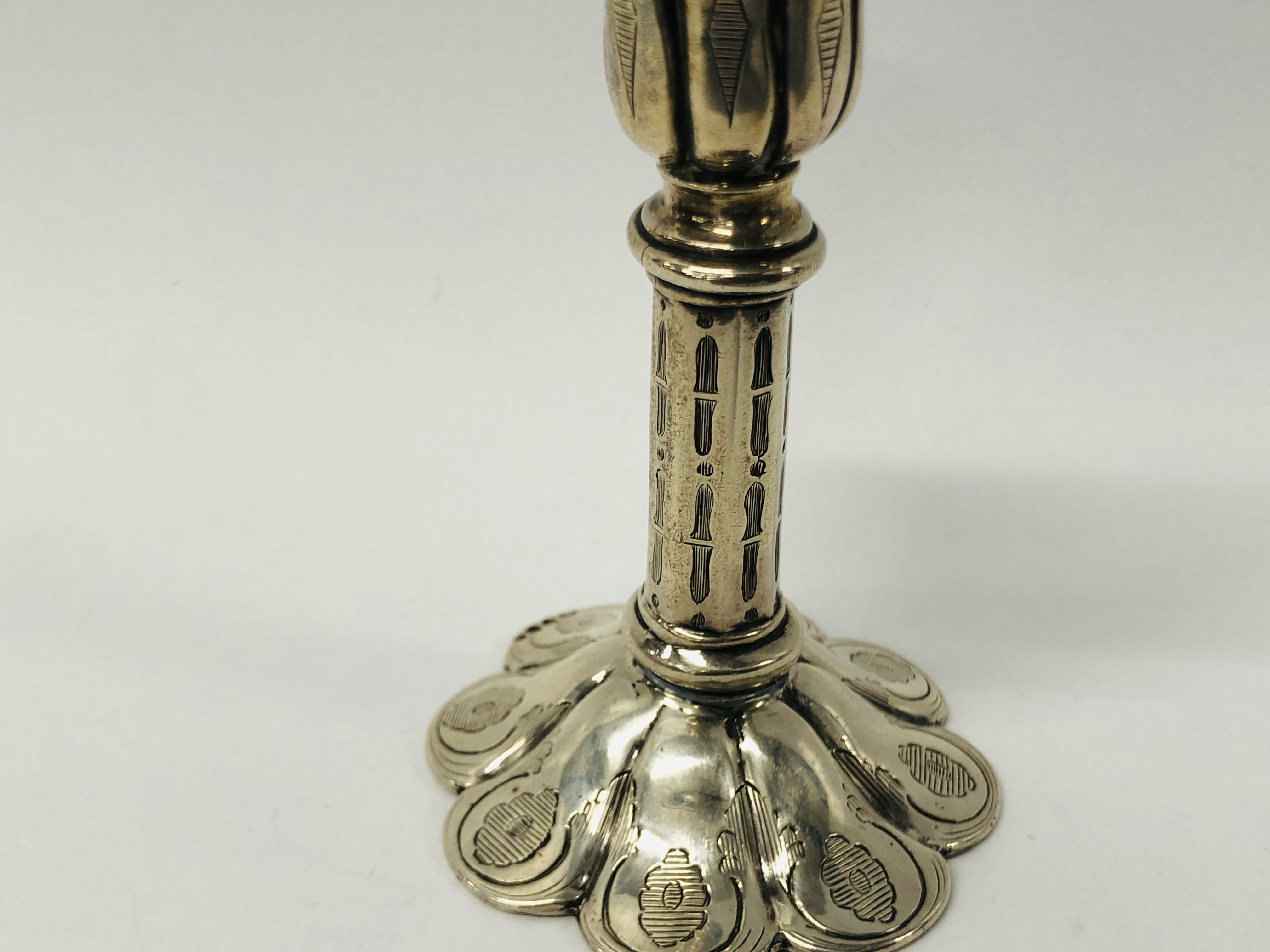 A VICTORIAN SILVER TAPER STICK ON A PETAL BASE LONDON 1853, WILLIAM SMILY H 8.5CM. - Image 10 of 13
