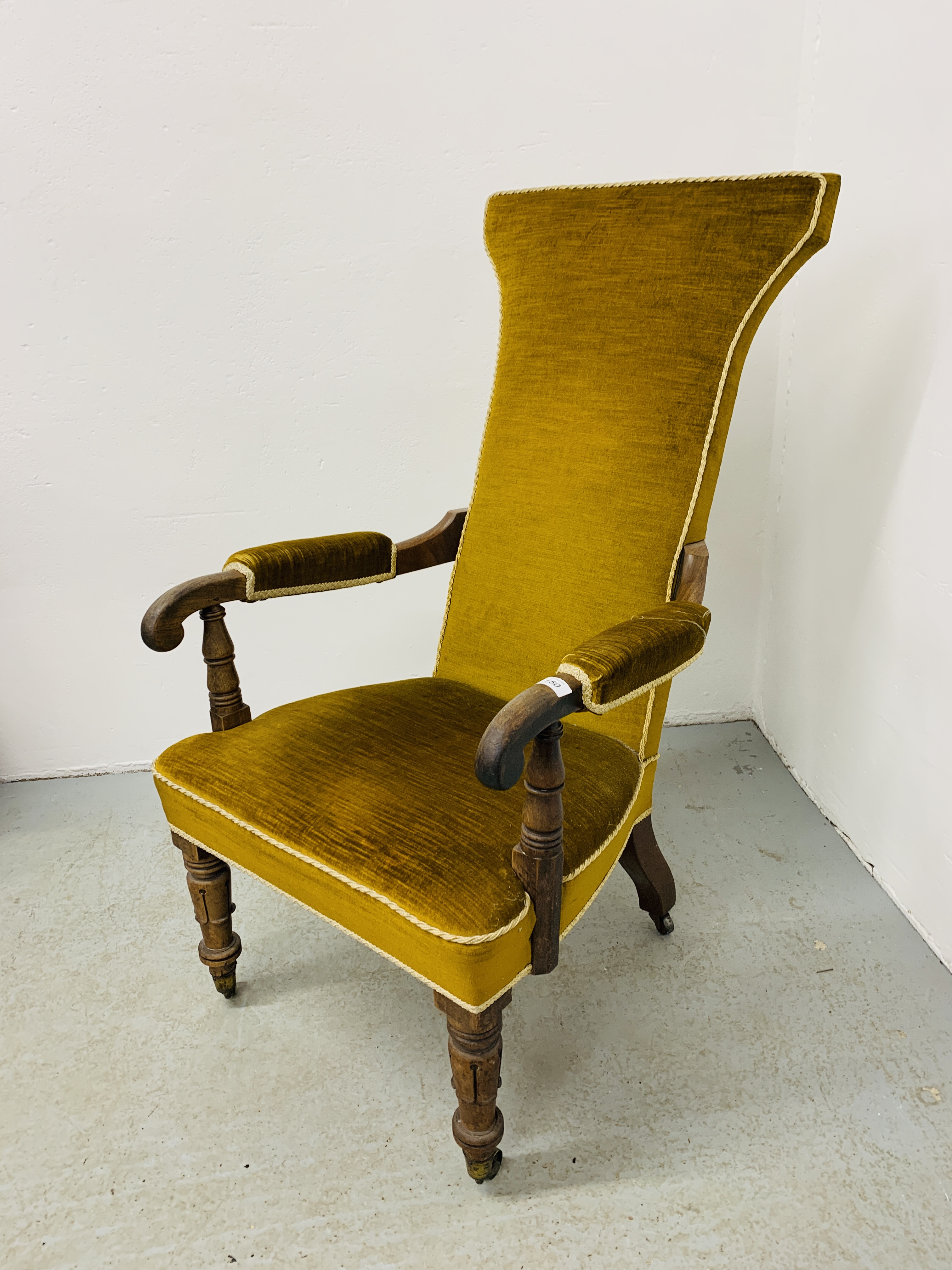 AN EARLY C19TH MAHOGANY OPEN EASY ARMCHAIR - Image 2 of 8