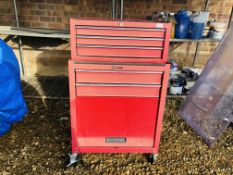 A 5 DRAWER AND 1 LIFT SECTION WHEELED TOOL BOX ALONG WITH A 6 DRAWER SINGLE TOP LIFT TOOL BOX,