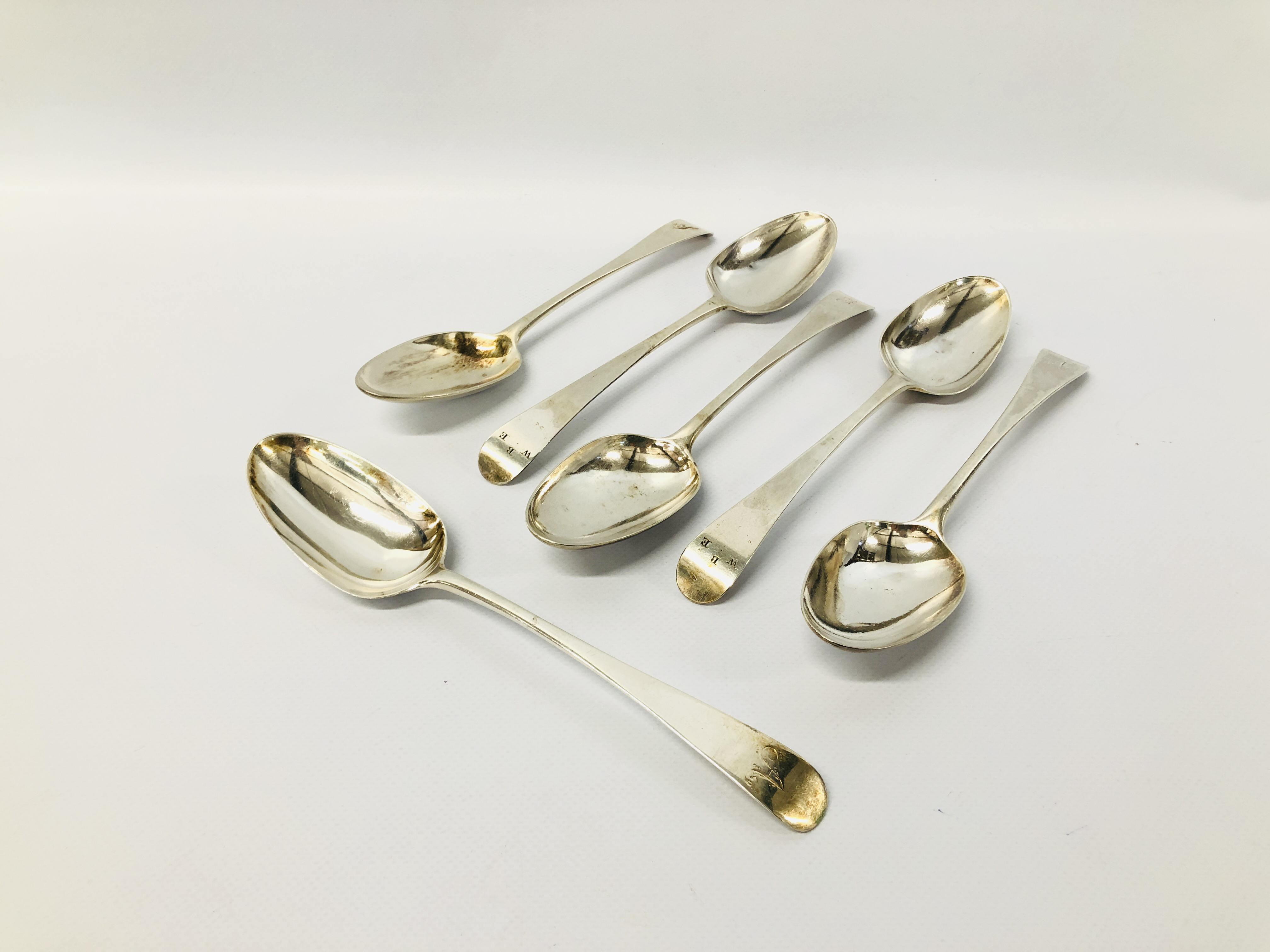 3 X PAIRS OF SILVER OLD ENGLISH PATTERN SERVING SPOONS,