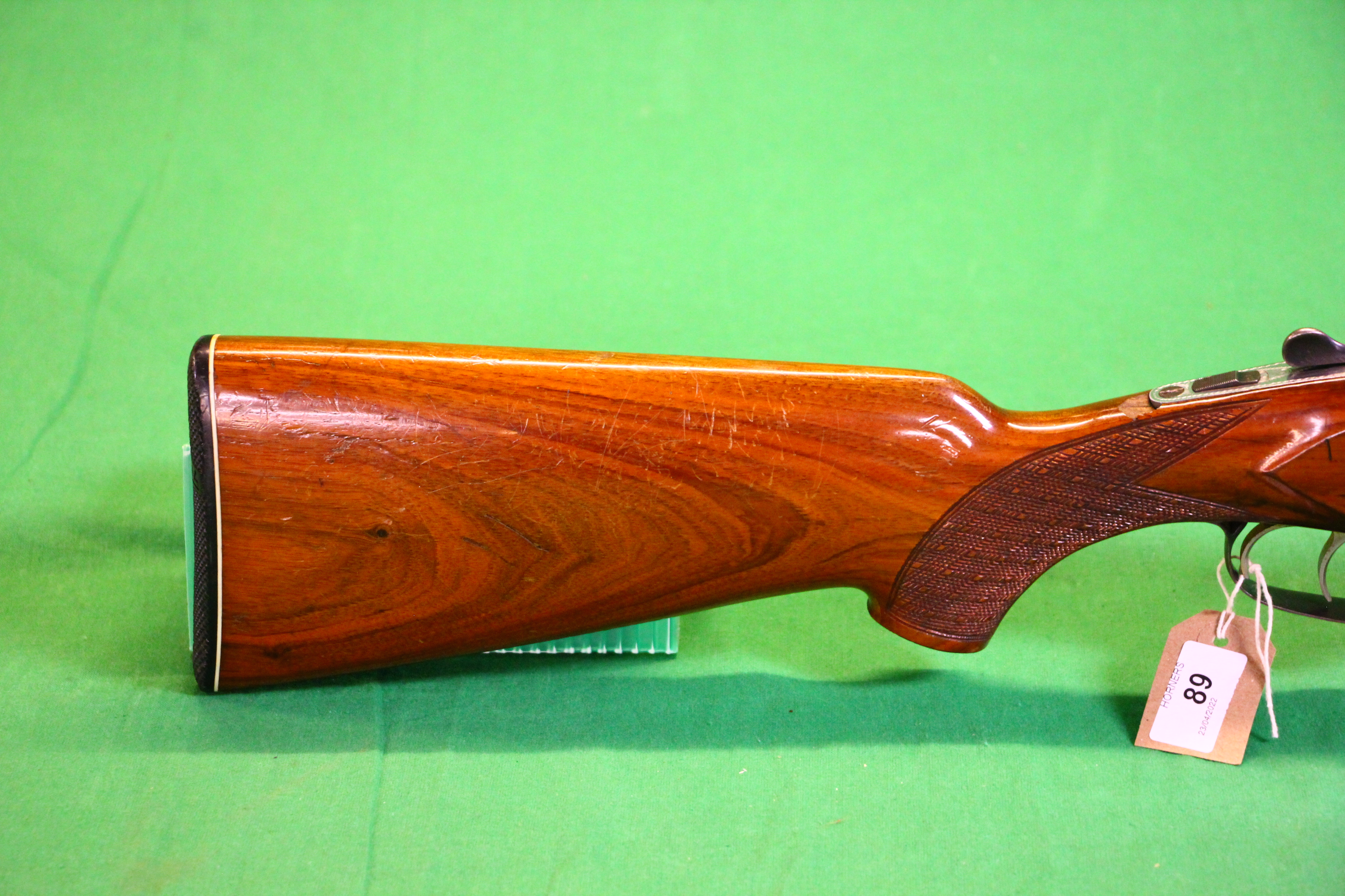 12 BORE LAURONA OVER AND UNDER SHOTGUN 28 INCH BARRELS #1114 - (ALL GUNS TO BE INSPECTED AND - Image 3 of 12