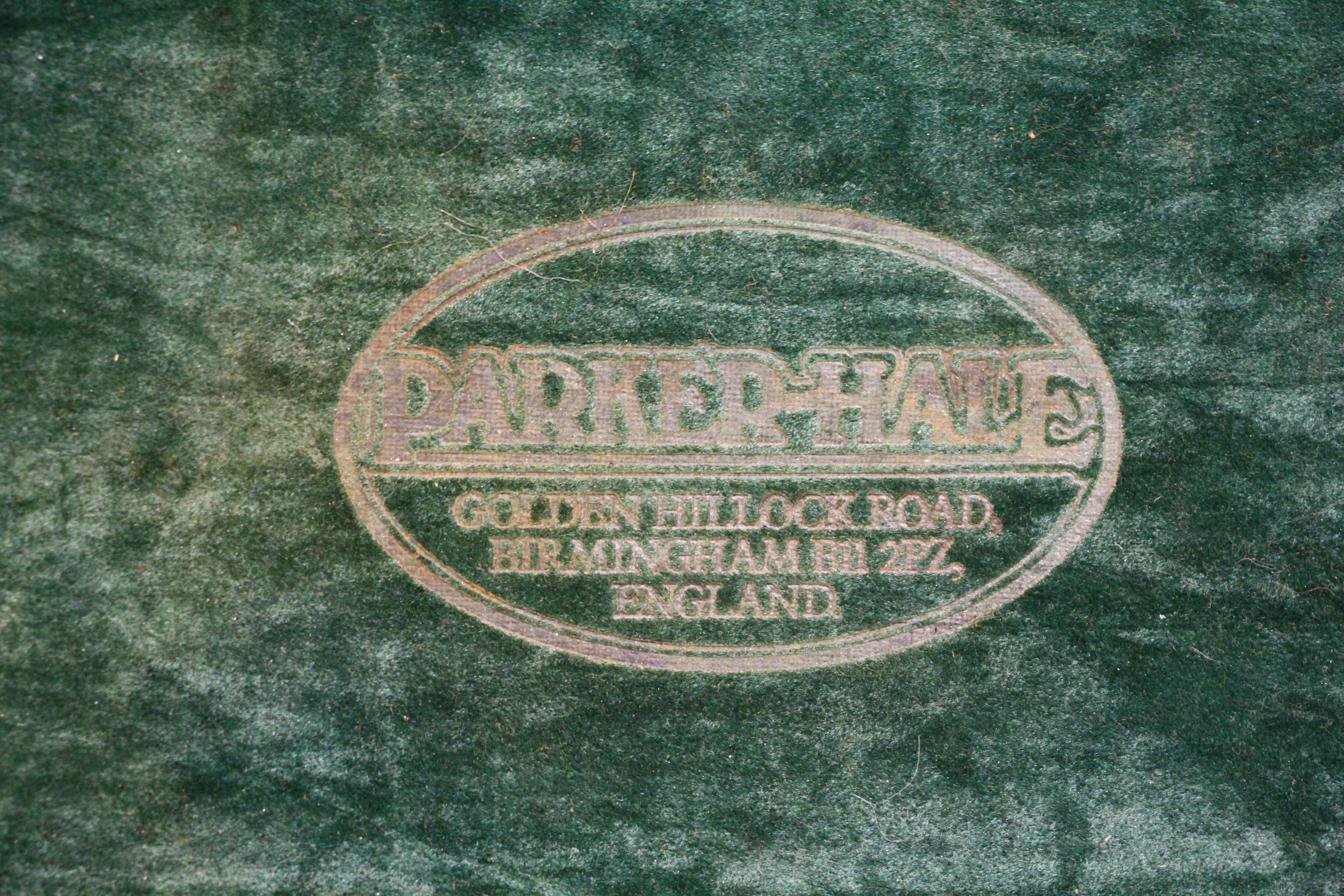A PARKER HALE 12G GUN CLEANING KIT IN HARDWOOD TRANSIT CASE - Image 3 of 6