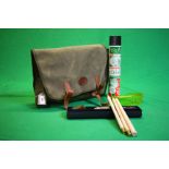 JACK PIKE CANVAS SHOOTING BAG ALONG WITH BERETTA CLEANING KIT 12G AND NAPIER GUN LUBRICANT