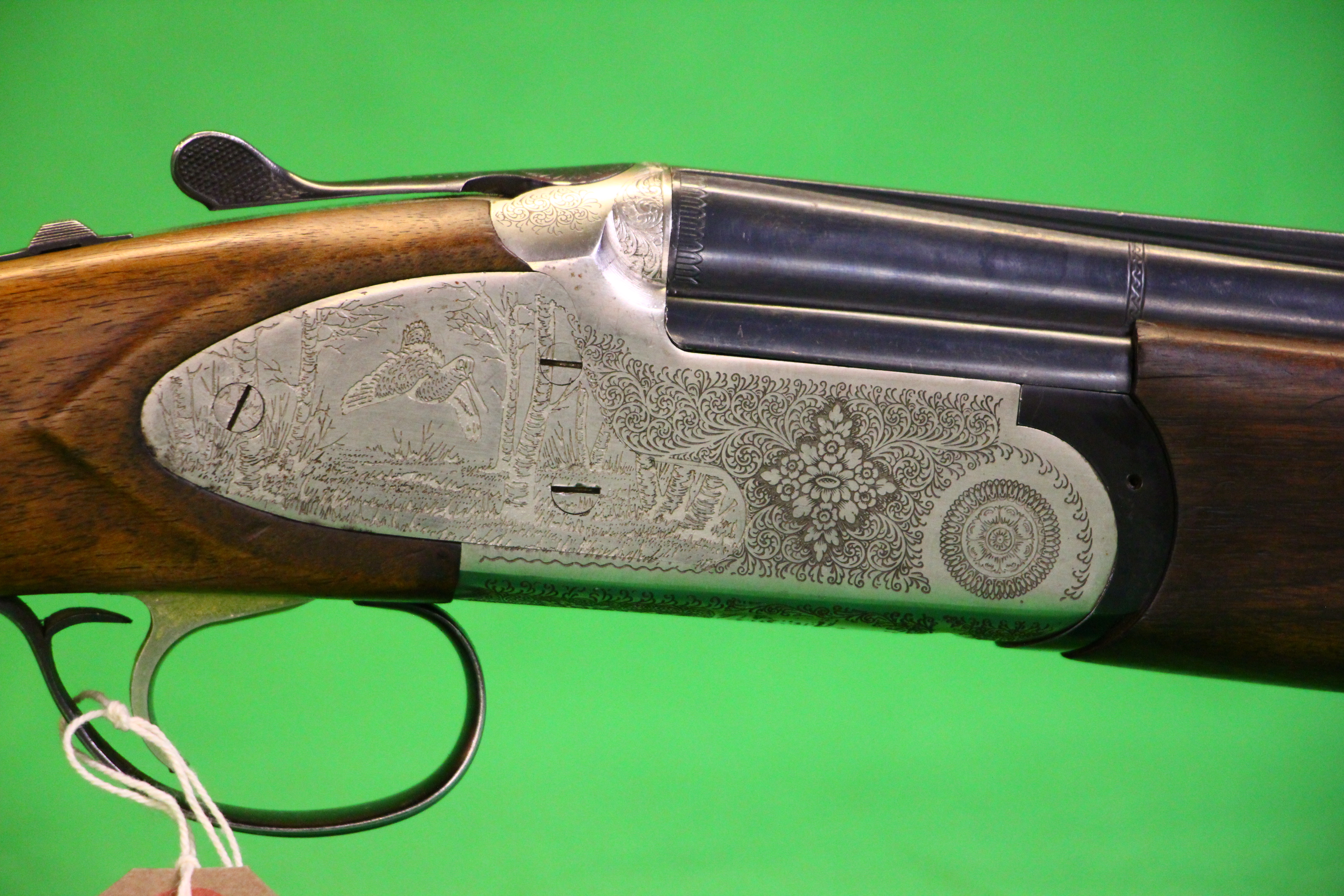 BETTINSOLI 12 BORE OVER AND UNDER SHOTGUN #98200 5 CHOKES AND KEY - (ALL GUNS TO BE INSPECTED AND - Image 2 of 13