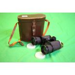 A PAIR OF SOLUS BY HILKINSON 12X50 FIELD 5° BINOCULARS IN ORIGINAL LEATHER CASE