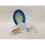 ART GLASS PEACOCK, SWAROVSKI TIGER & 2 X SWAROVSKI CLAM SHELLS ETC.