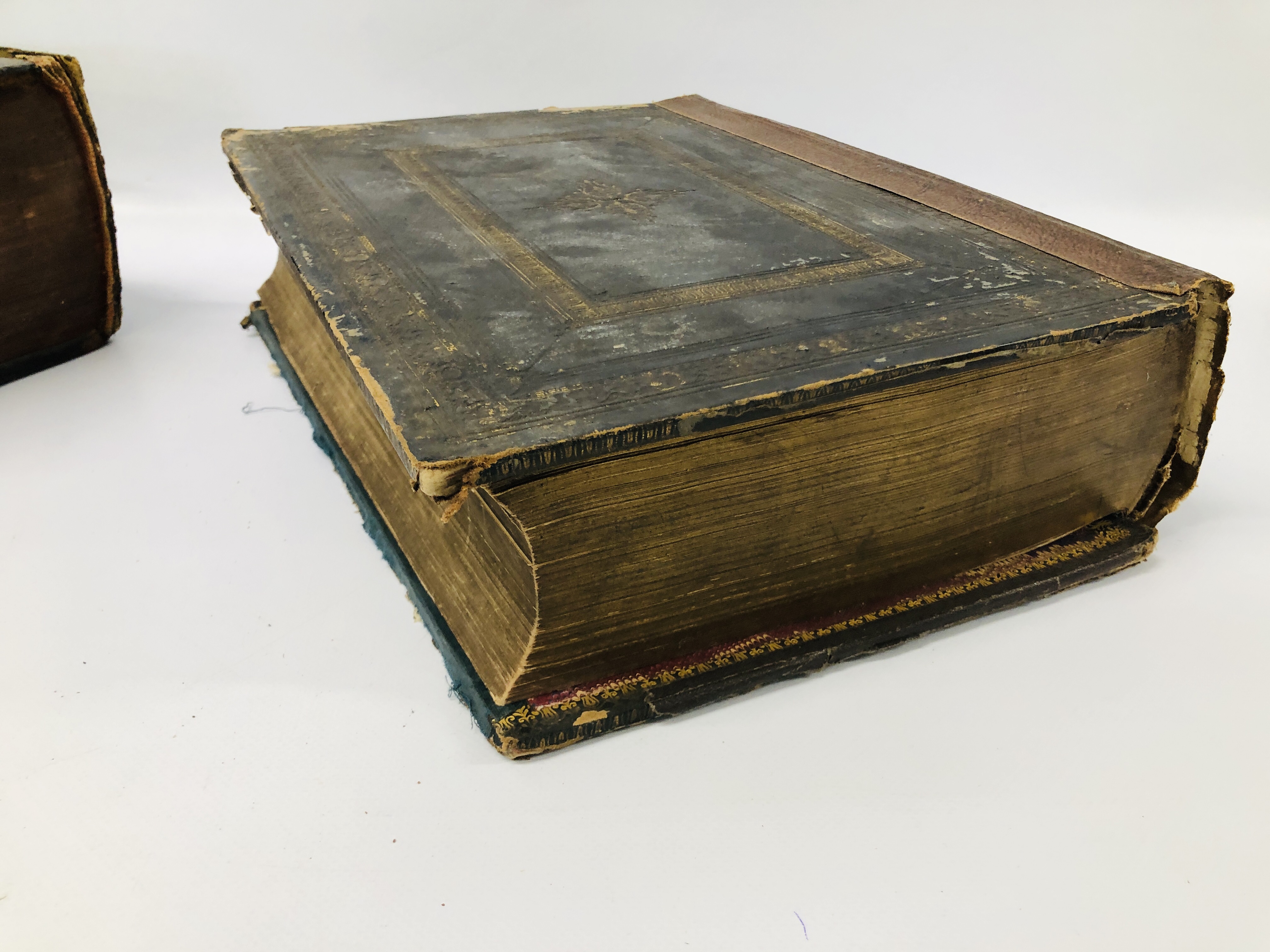 2 FAMILY BIBLES INCLUDING LEATHER BOUND - Image 10 of 10