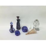 COLLECTION OF ART GLASS TO INCLUDE PAPERWEIGHT, VASE AND STOPPER,