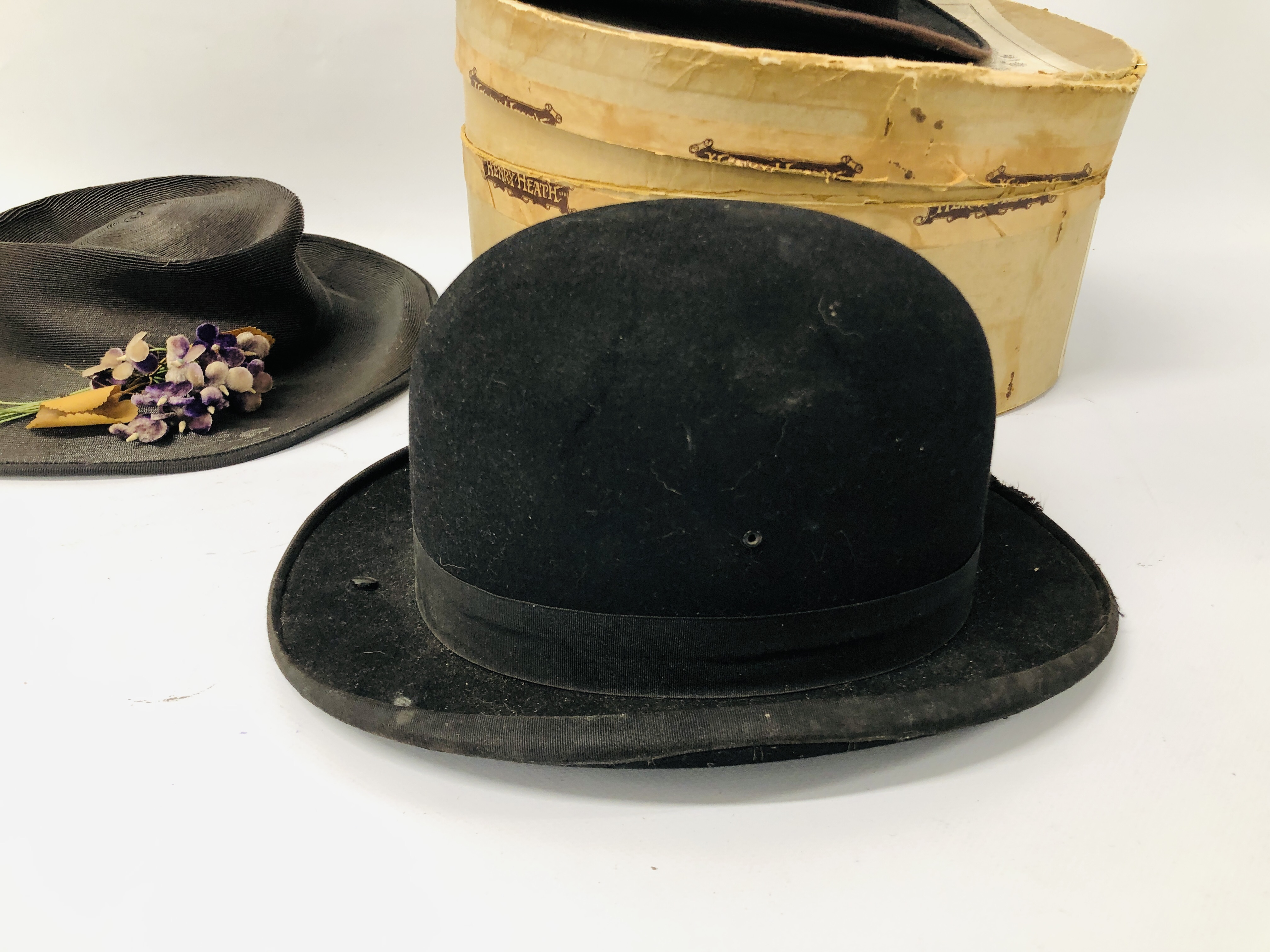 A VINTAGE TOP HAT, BOWLER HAT, - Image 2 of 8