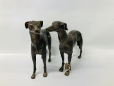 (R) PAIR CAST GREYHOUND FIGURES