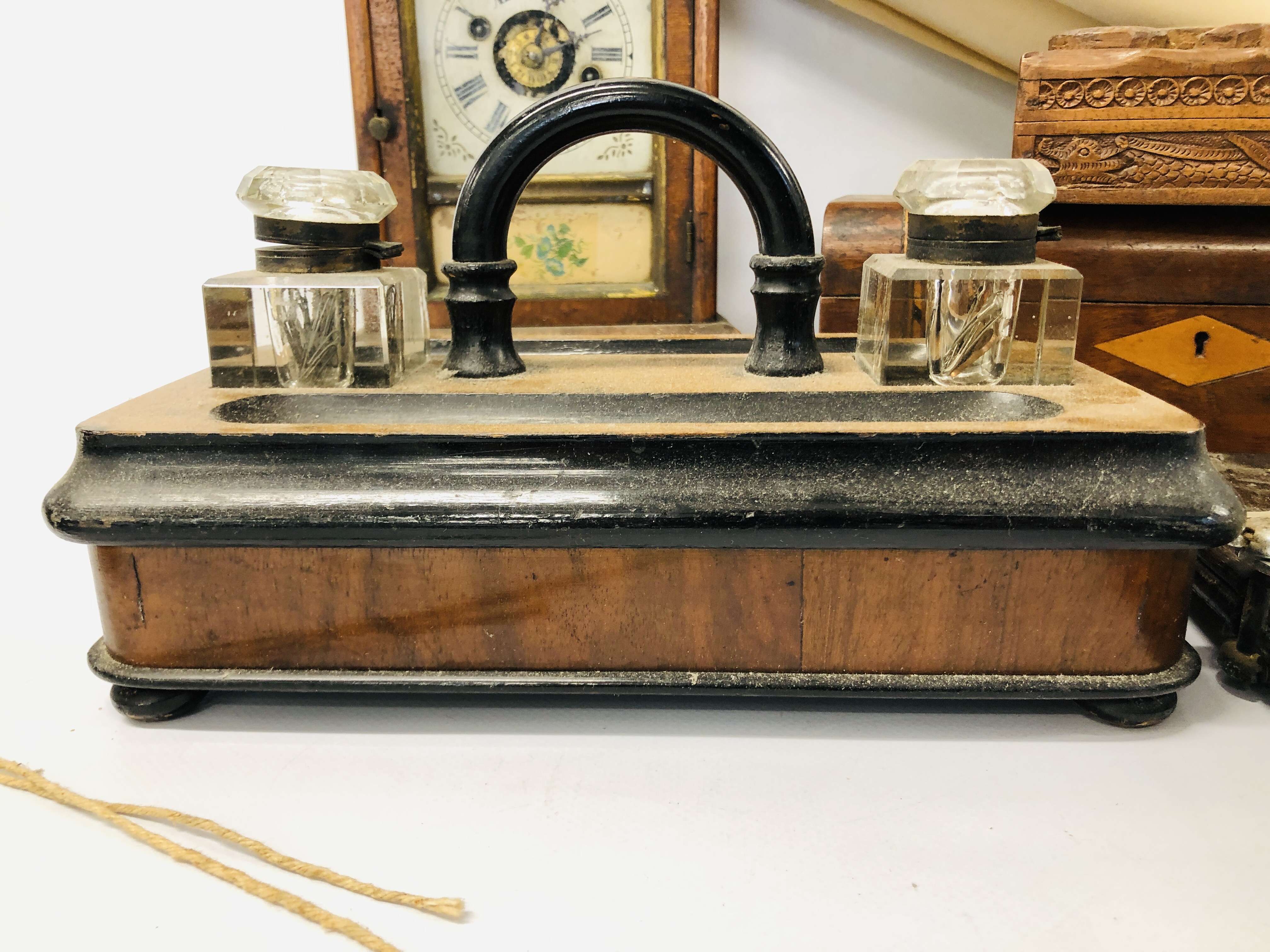 VINTAGE COLLECTABLES TO INCLUDE DESK STAND, STRIKING MANTEL CLOCK, INLAID MAHOGANY SEWING BOX, - Image 3 of 37