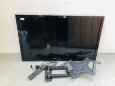 A PANASONIC 39 INCH FLAT SCREEN TV COMPLETE WITH WALL MOUNTING BRACKETS,