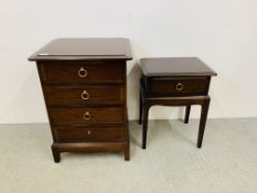 A STAG MINSTREL 4 DRAWER BEDSIDE CHEST ALONG WITH A STAG MINSTREL SINGLE DRAWER SIDE TABLE