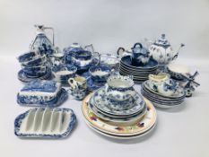 COLLECTION OF ASSORTED BLUE & WHITE CHINA TO INCLUDE SPODE,