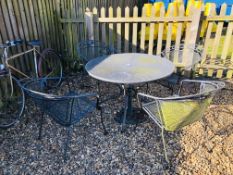 A METAL CRAFT GARDEN PATIO TABLE AND FOUR CHAIRS (TABLE DIAMETER 105CM) PLUS PARASOL STAND