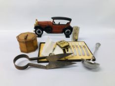 BOX OF ASSORTED COLLECTIBLES TO INCLUDE CAST DOOR STOP IN THE FORM OF A VINTAGE CAR, HAND SHEARS,