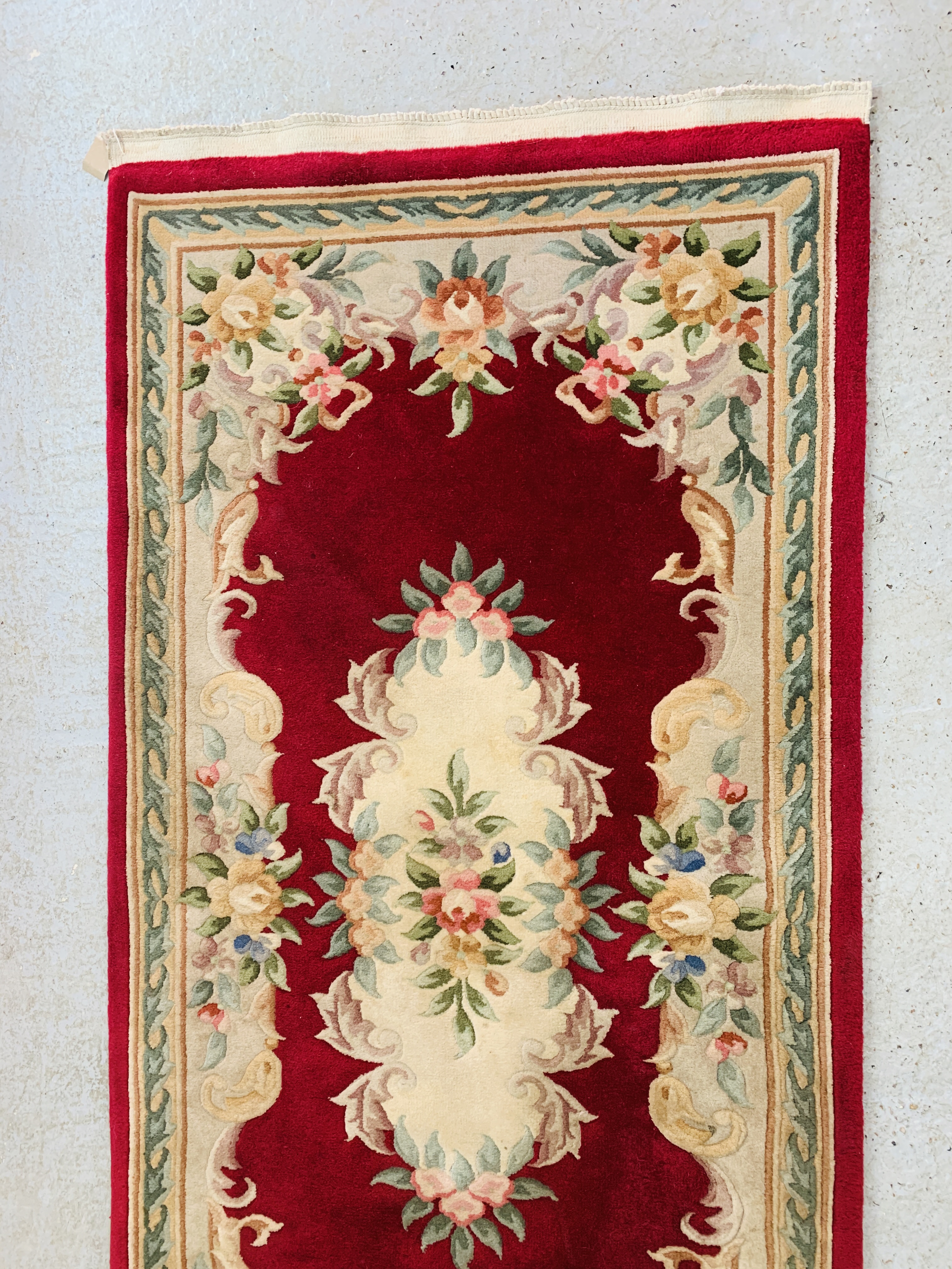 AN ORIENTAL DECORATED RUG 184CM X 92CM AND MODERN MACHINE MADE KEESHAN RED PATTERNED RUG 197 X - Image 11 of 11