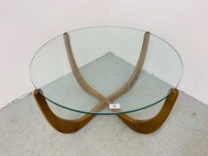 A VINTAGE G PLAN STYLE CIRCULAR GLASS TOP COFFEE TABLE - DIAMETER 76CM.