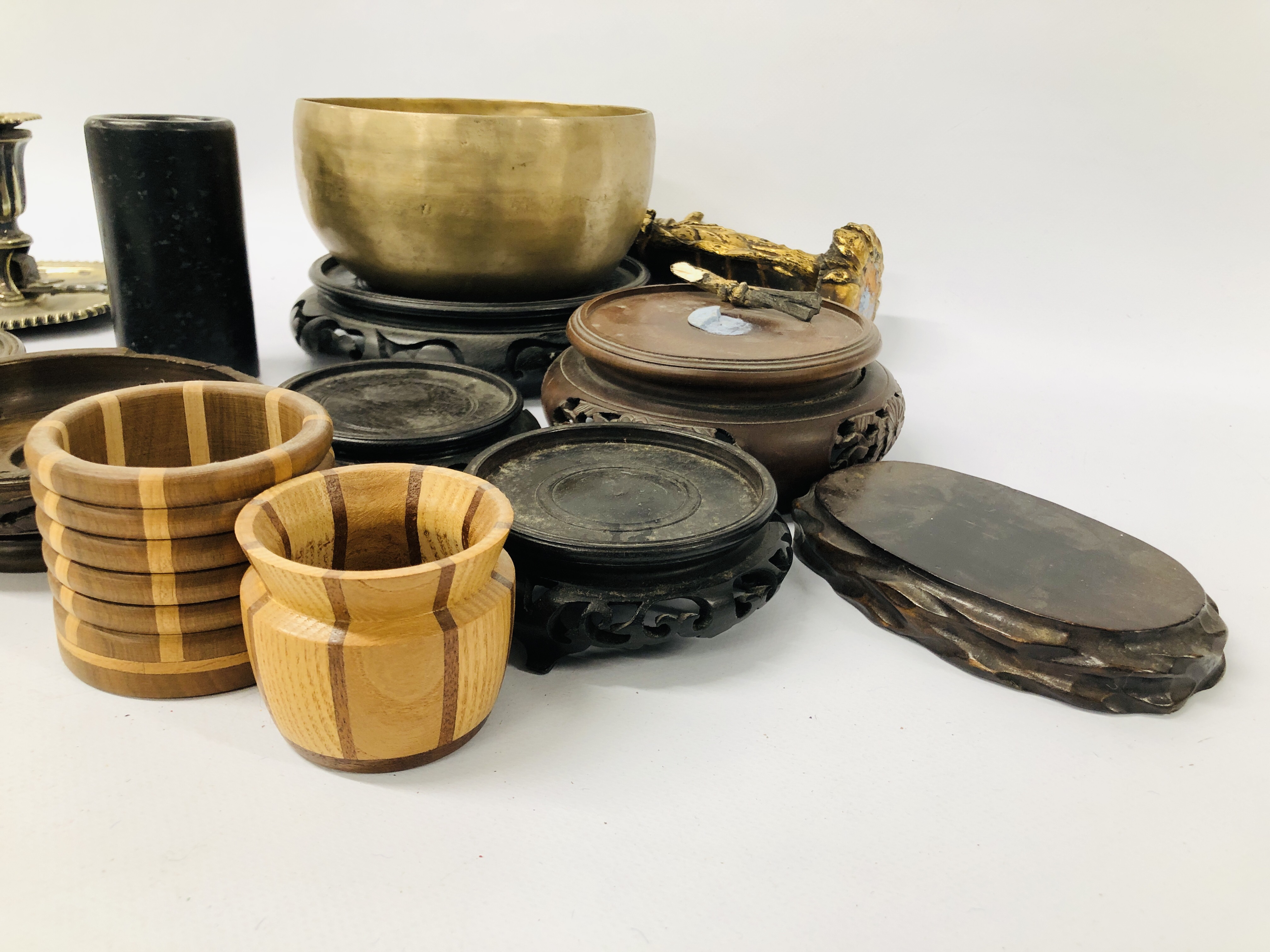 9 X ORIENTAL HARDWOOD STANDS, CHAMBER STICK, INDIAN GILT FINISH CARVING, METAL BOWL ETC. - Image 13 of 13