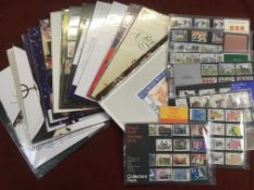 GB: FILE BOX WITH 1975-2004 YEAR PACKS (30)