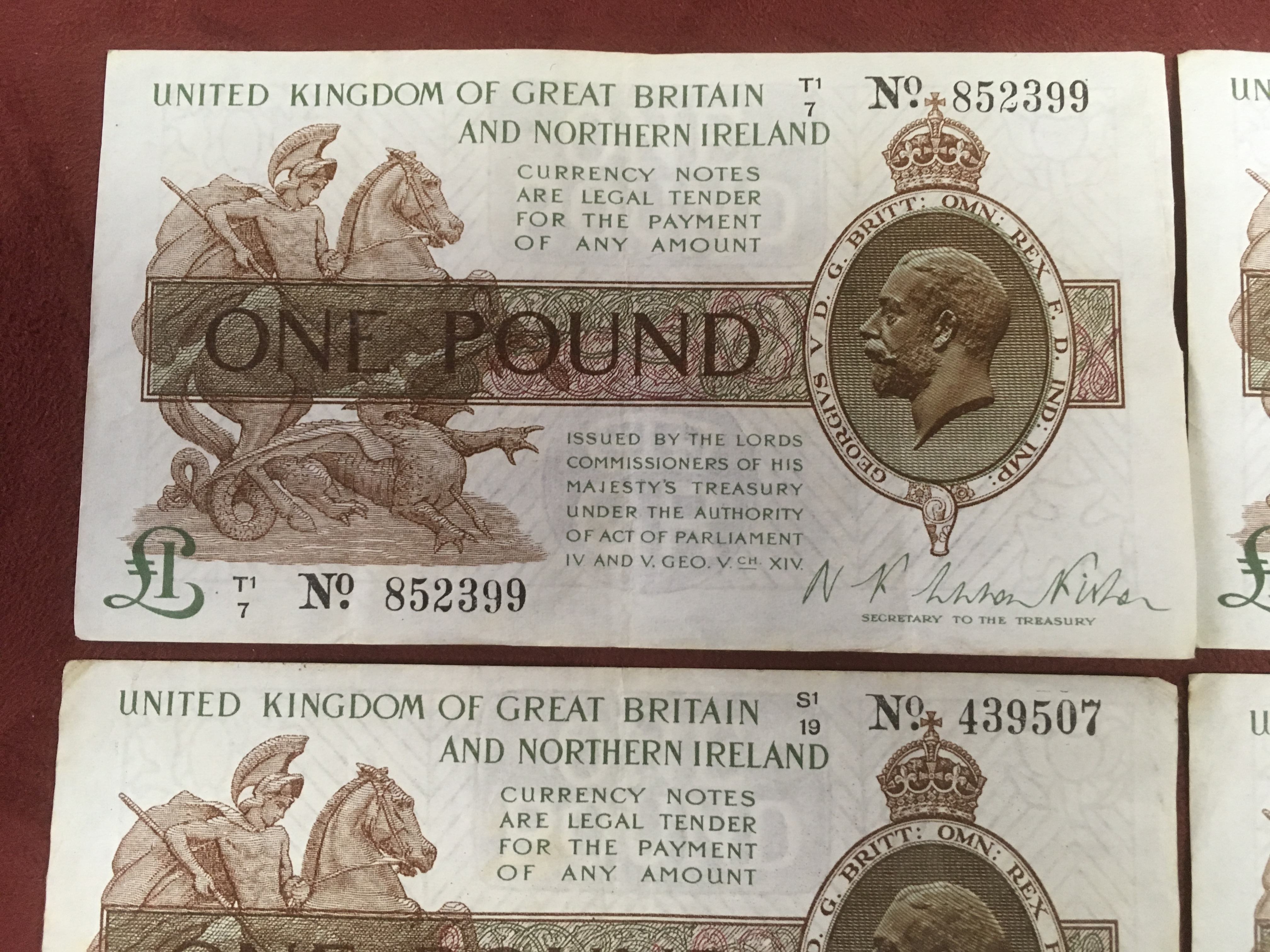 TREASURY BANKNOTES: WARREN FISHER ONE POUND (T34) BETTER GRADE EXAMPLES WITH PREFIX S1 (4), - Image 4 of 4
